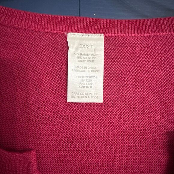 Women’s Berry Color Tunic Top with Sequin Details Size 2X - Picture 4 of 7